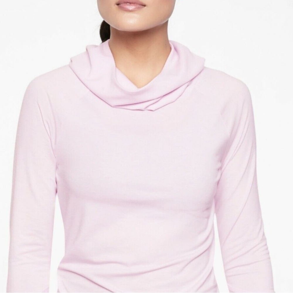Athleta NWOT Essence Hooded Tunic Pink Thumb Holes And Hood - Picture 2 of 8